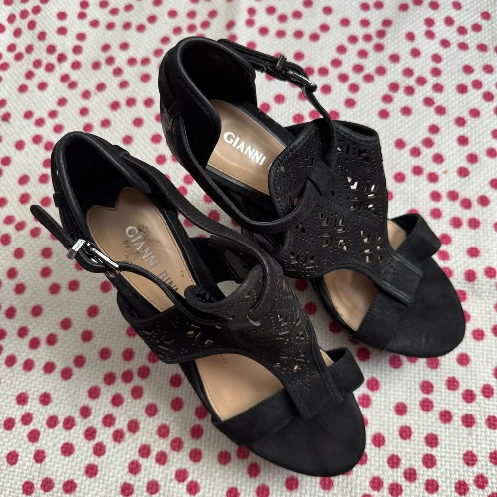 Gianni Bini Rissa Wedge Heels